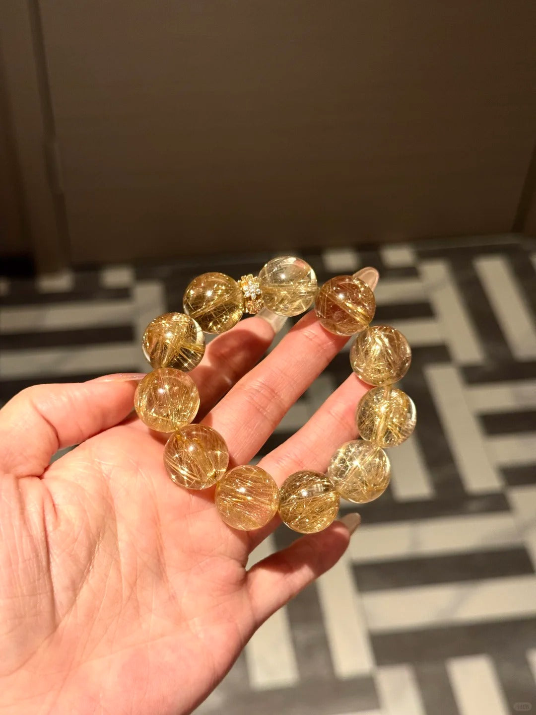 The Crystal Bracelet of the Rooster in the Chinese Zodiac